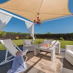 Madini Luxury Villa With Private Heated Pool