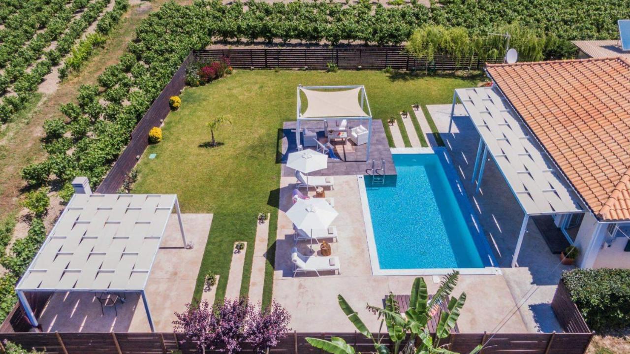 Madini Luxury With Private Heated Pool * Vanato